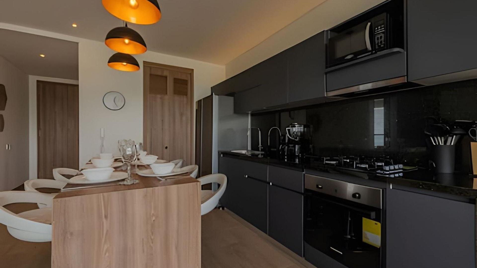 Awesome View Historic Center, Castle And Sea 2br Apartamento