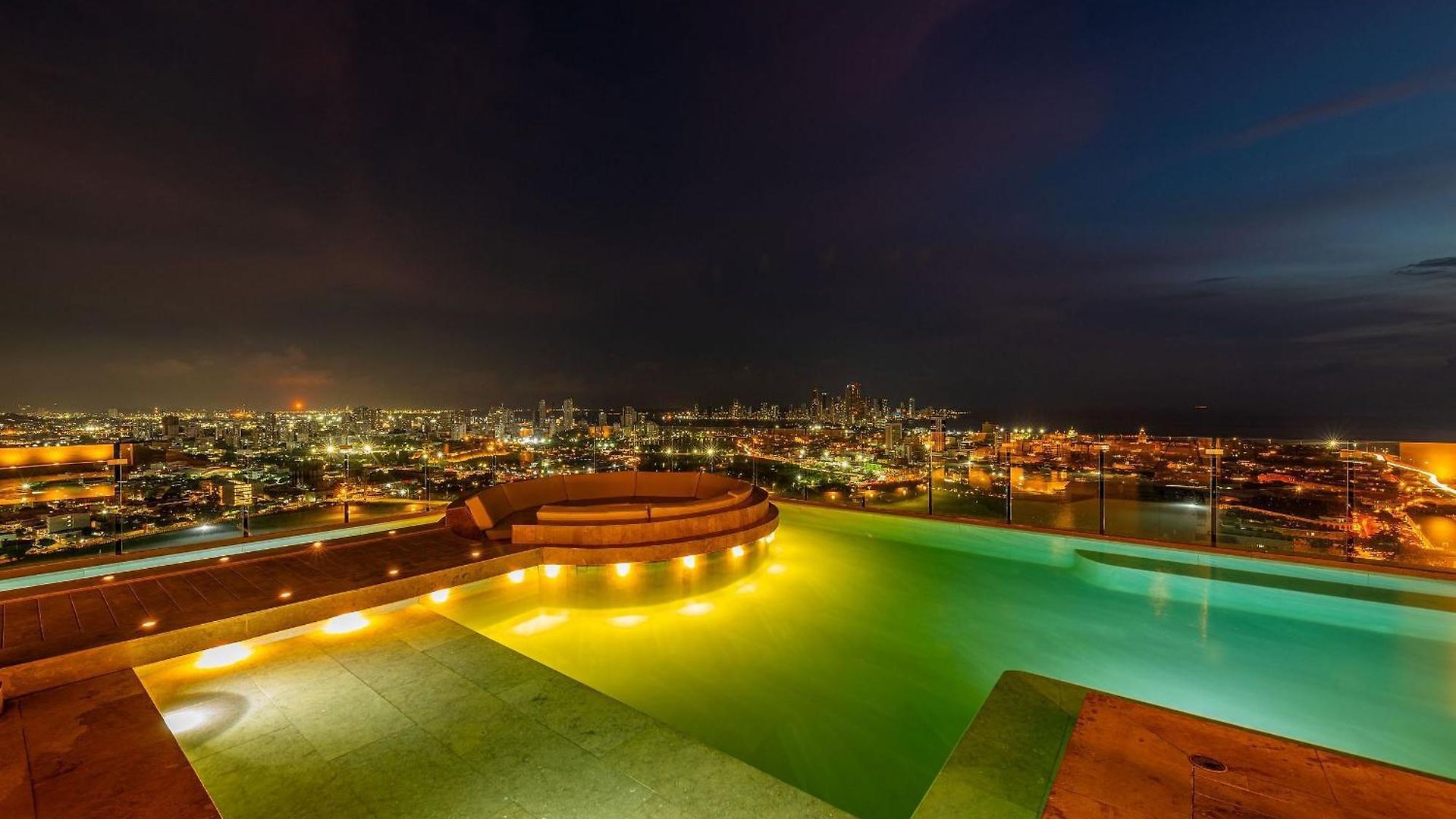 Awesome View Historic Center, Castle And Sea 2br Apartamento Cartagena